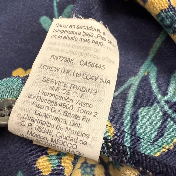 J. Crew Women's Drapey Crepe Navy Floral Wrap Blouse Top Size M Fall, 3/4 Sleeve - Picture 6 of 9